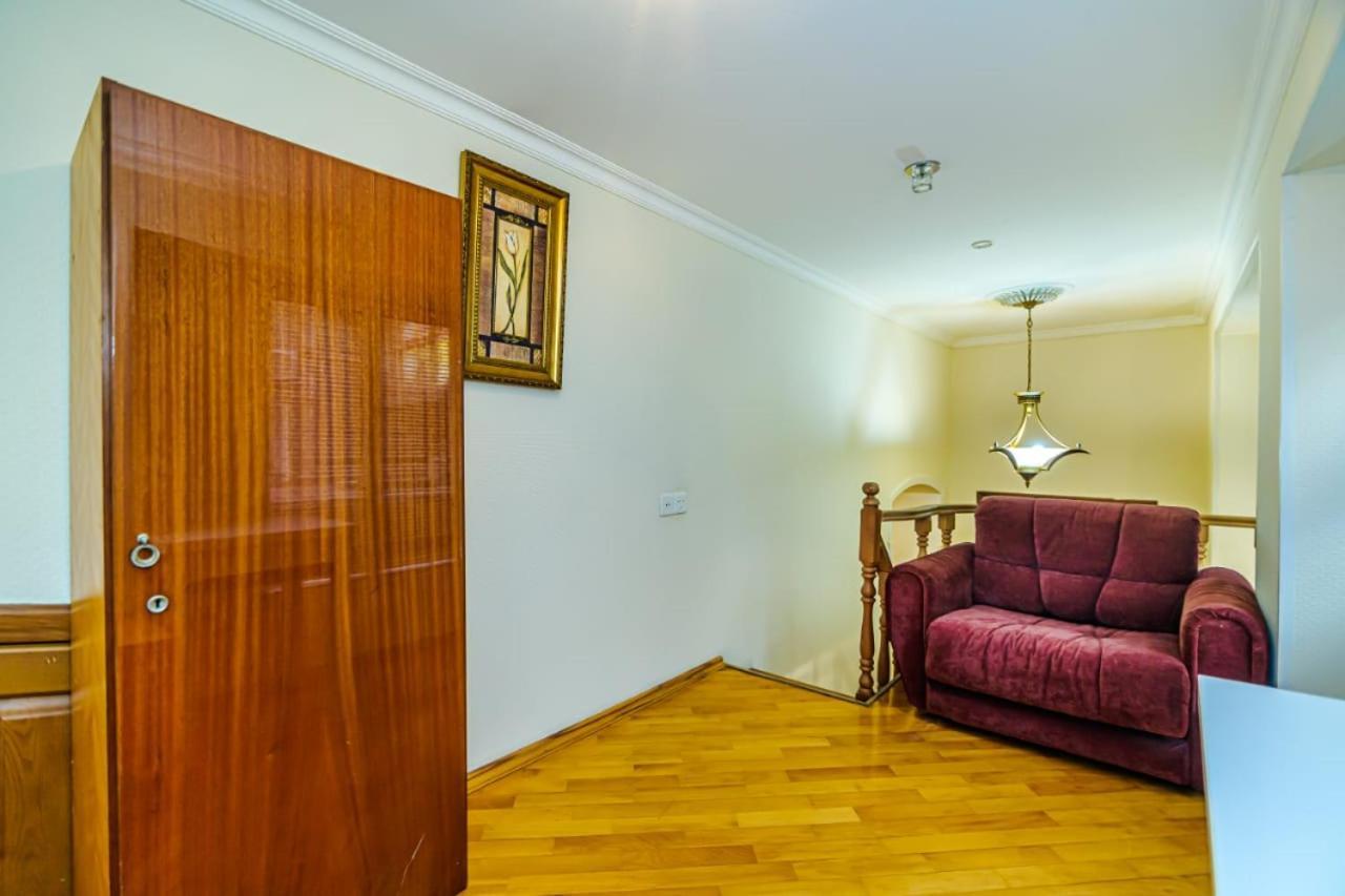 Targovu Centre 3 Room. Duplex Home. Baku Exterior photo